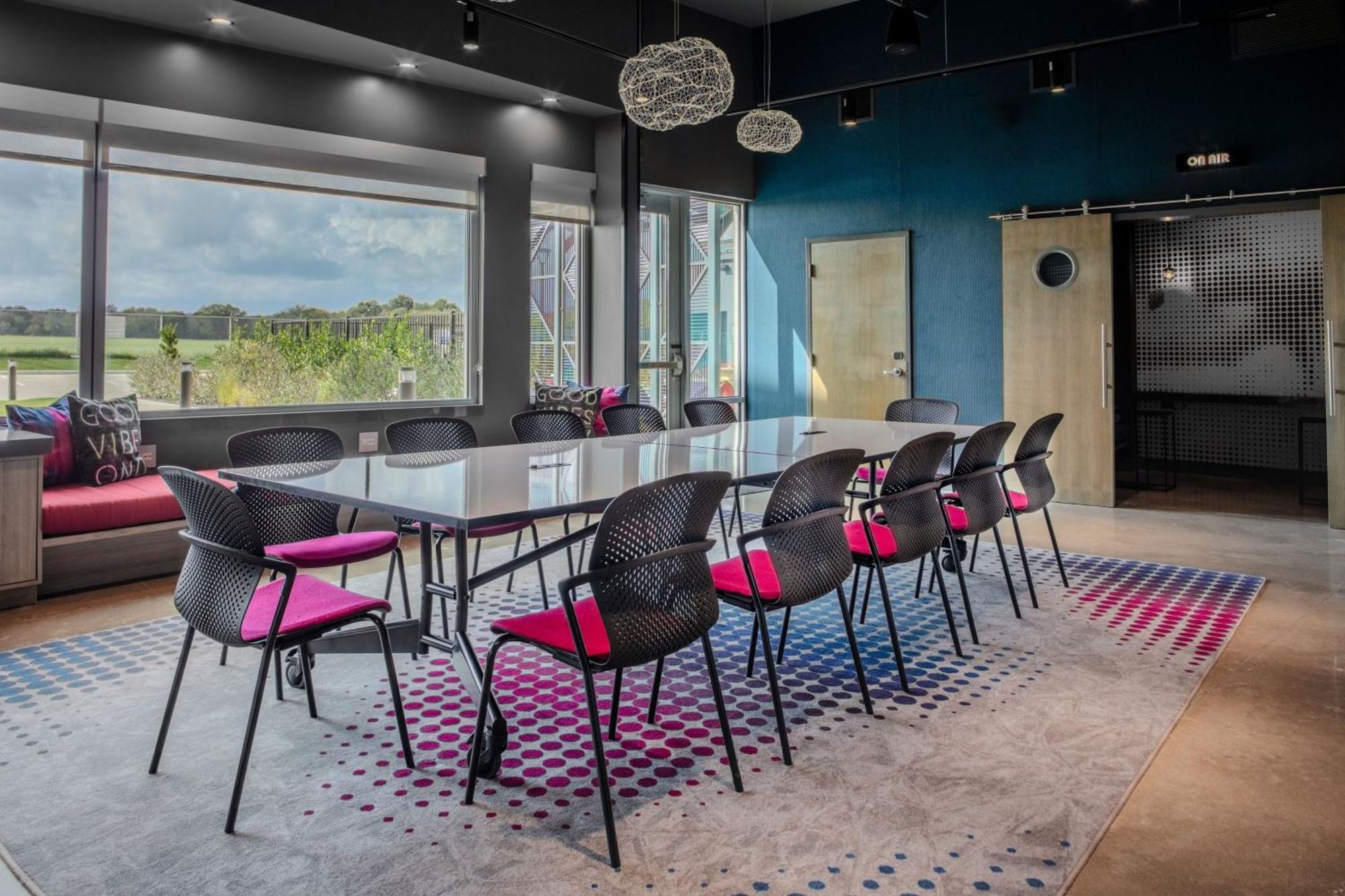 Aloft Dallas Arlington South Экстерьер фото